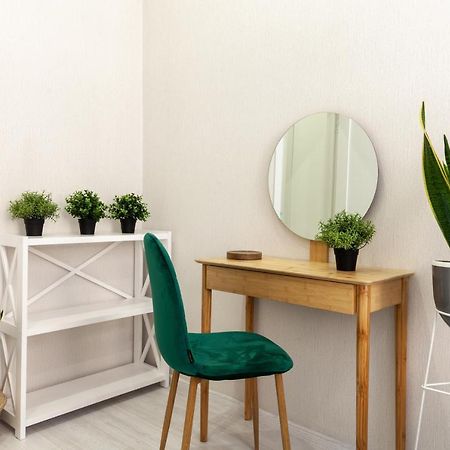 Bv Apartments Cozy In Center إلفيف المظهر الخارجي الصورة